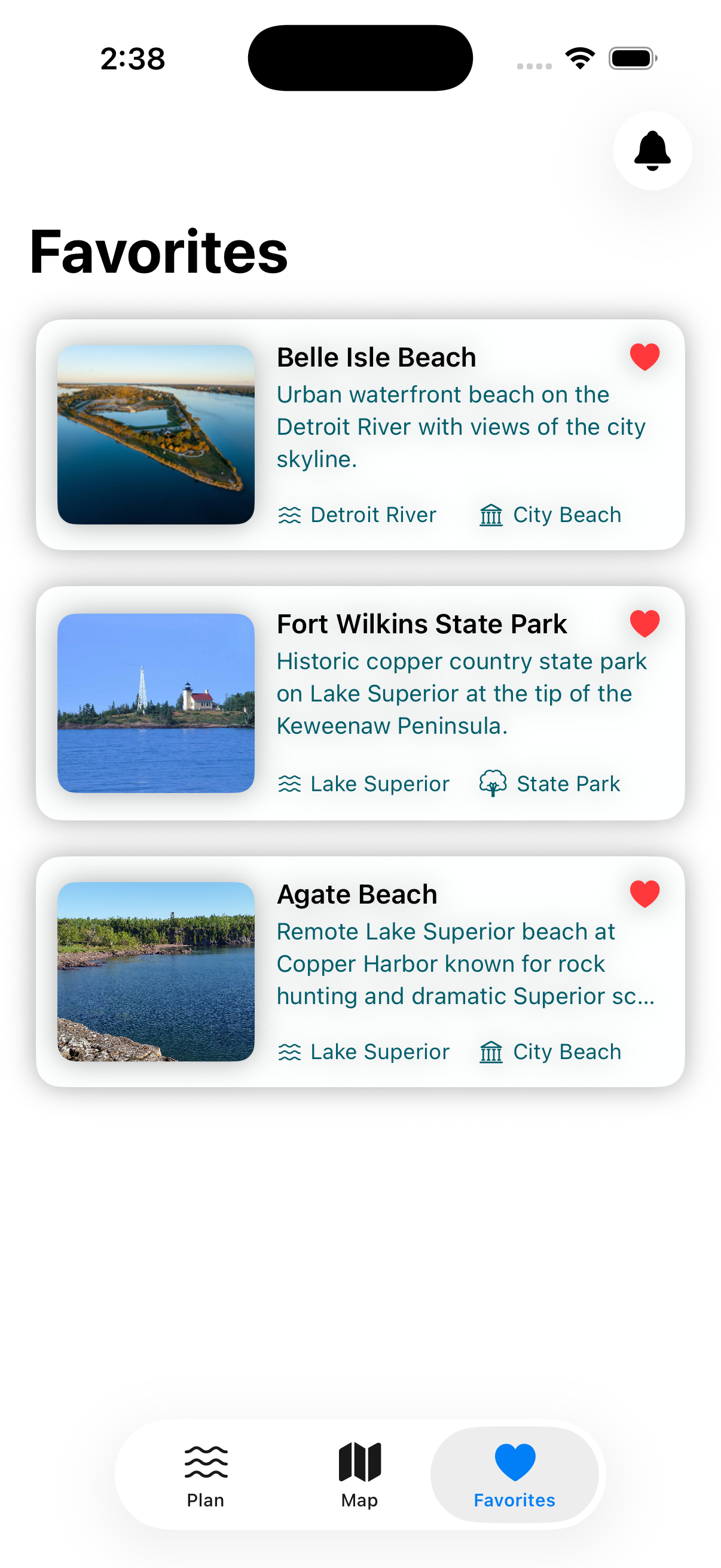 CoastCast favorites screen listing saved beaches with photos, descriptions, and lake tags